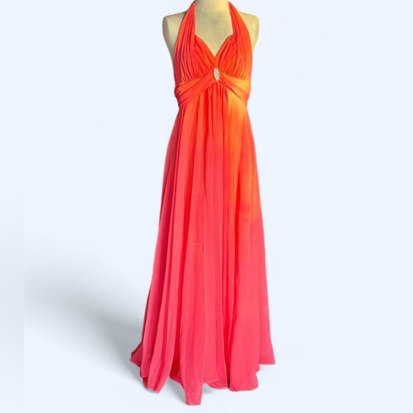 Mike Benet Dresses & Skirts - ❤️Vintage Mike Benet Coral Chiffon Halter Prom Dress ✨